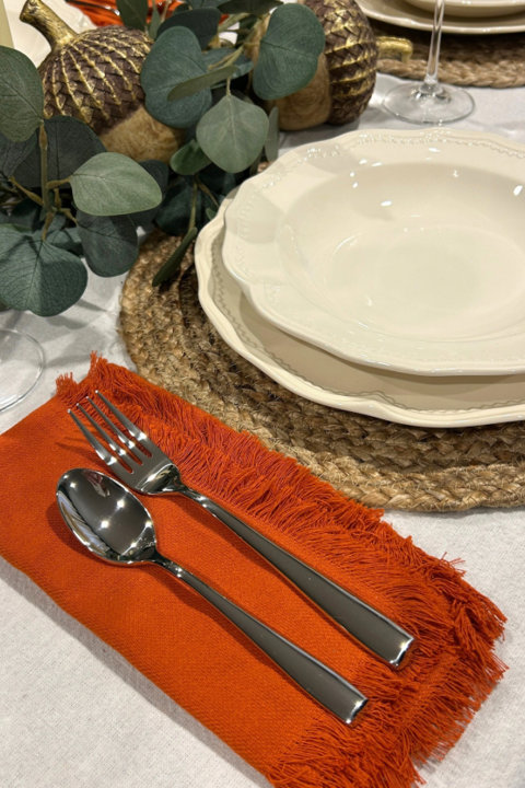 Dinnerware Sets & Place Settings