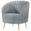 Chaise capitonnée grise et dorée