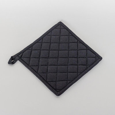 Diamond Patterned Pot Holder