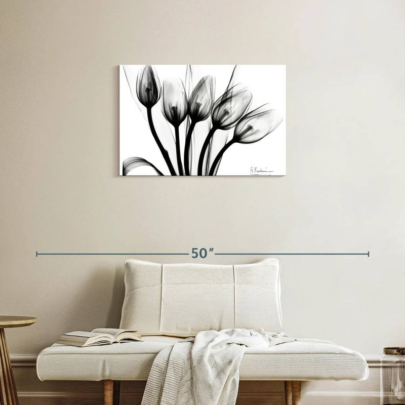 Harnek Marching Tulips, 20" H x 30" W