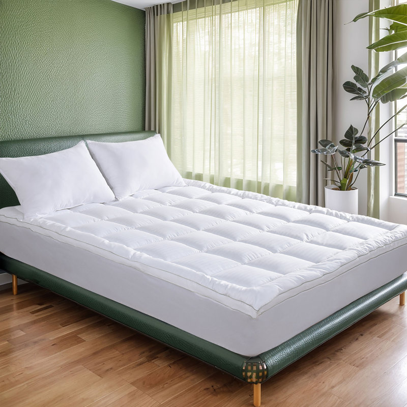 Surmatelas matelassé en coton avec poche profonde Tonsey, Très grand