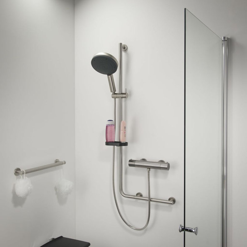 Tiger Grab Bar Boston Silver, 7cm H x 45cm W x 5.1cm D