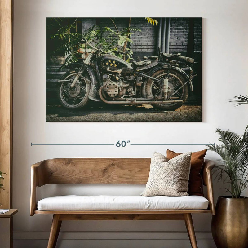 Moto Mehar cinq étoiles, H 34 po x l 51 po