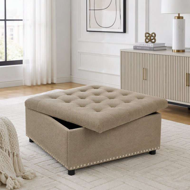 Pouf de rangement carré avec dessus capitonné et garniture cloutée, Chameau