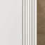 Meuble-lavabo mural moderne et polyvalent de 91 cm (36 po) avec lavabo en céramique, meuble-lavabo suspendu avec poignées à 45 degrés, portes à fermeture douce et 2 étagères latérales ouvertes, grand espace de rangement, blanc