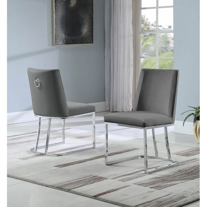 Chaise d'appoint rembourrée en velours Stansté, Gris foncé, Argent