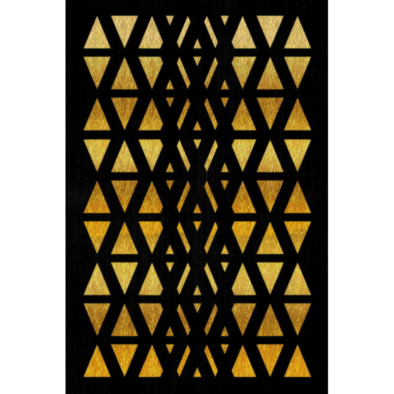 Impression sur toile tendue à motif de triangles dorés noirs, H 30 po x l 20 po