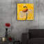  «Buzzing Sweet Notes» par Carrie Sharp, art mural en verre acrylique, 24 po x 24 po-1716611272