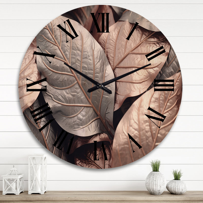 Horloge murale surdimensionnée en bois doré et rose Harmony I, Très grand