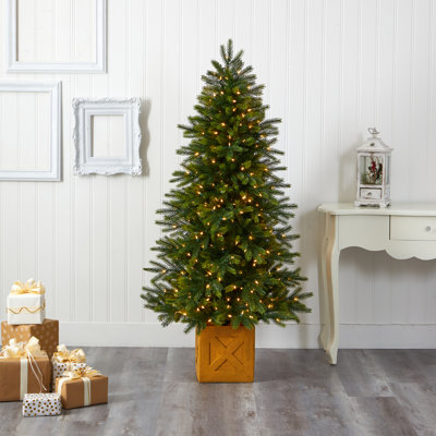 Easy Set-Up Lighted Christmas Tree