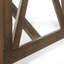 Élégante table de salle à manger en bois massif au design extensible, parfaite pour les réunions de famille et les invités.-1105577726