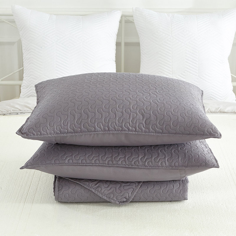 QSM02 Quilt, King Quilt + 2 King Shams, Gray