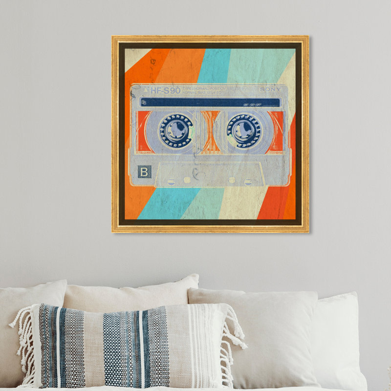 «My Mixtape», impression sur toile tendue, H 16 po x l 16 po, Cadre doré
