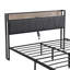 Structure de lit en métal avec tête de lit en tissu d'ameublement, doublure USB et pied de lit avec tiroirs-1529169946