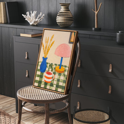 «Colorful Checker Table Still Life Blue Vase Lamp Kitchen Decor», reproduction d'art encadrée