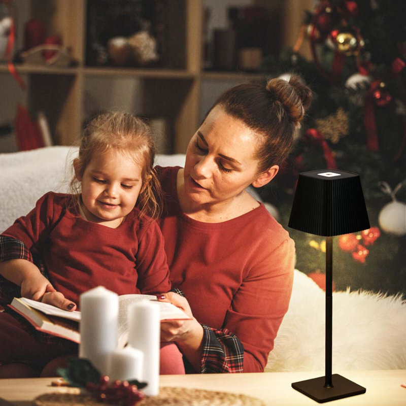 Lampe tactile imperméable à l'eau pour la maison, 4000 mAh 3W Lampe de table à piles portable sans fil, Black