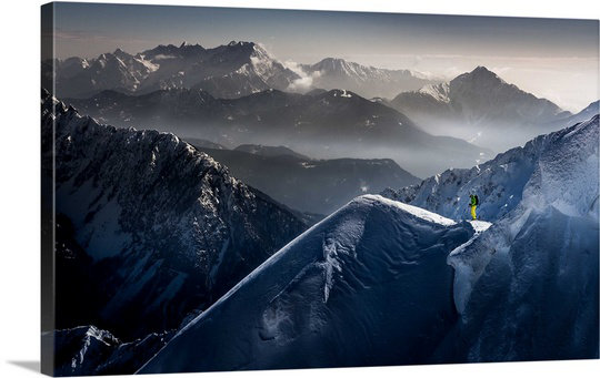 «Silent Moments Avant Descent» par Sandi Bertoncelj, Straub, reproduction de photo, H 16 po x l 24 po x P 1,25 po, Toile