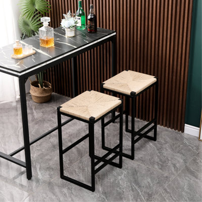 De 2 tabourets de bar pour comptoir de cuisine - structure en métal et corde en papier tissé, conception tendance, glissade, capacité de 220 lb, tabourets sans dossier de l 15,74 po x l 13,39 po x l 25 po. Tissé, fer à repasser. Capacité élégante. Pour