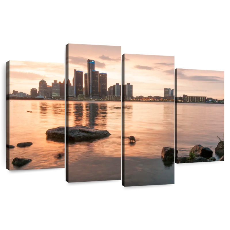 Hannes Detroit Skyline Horizon, 54" H x 84" W