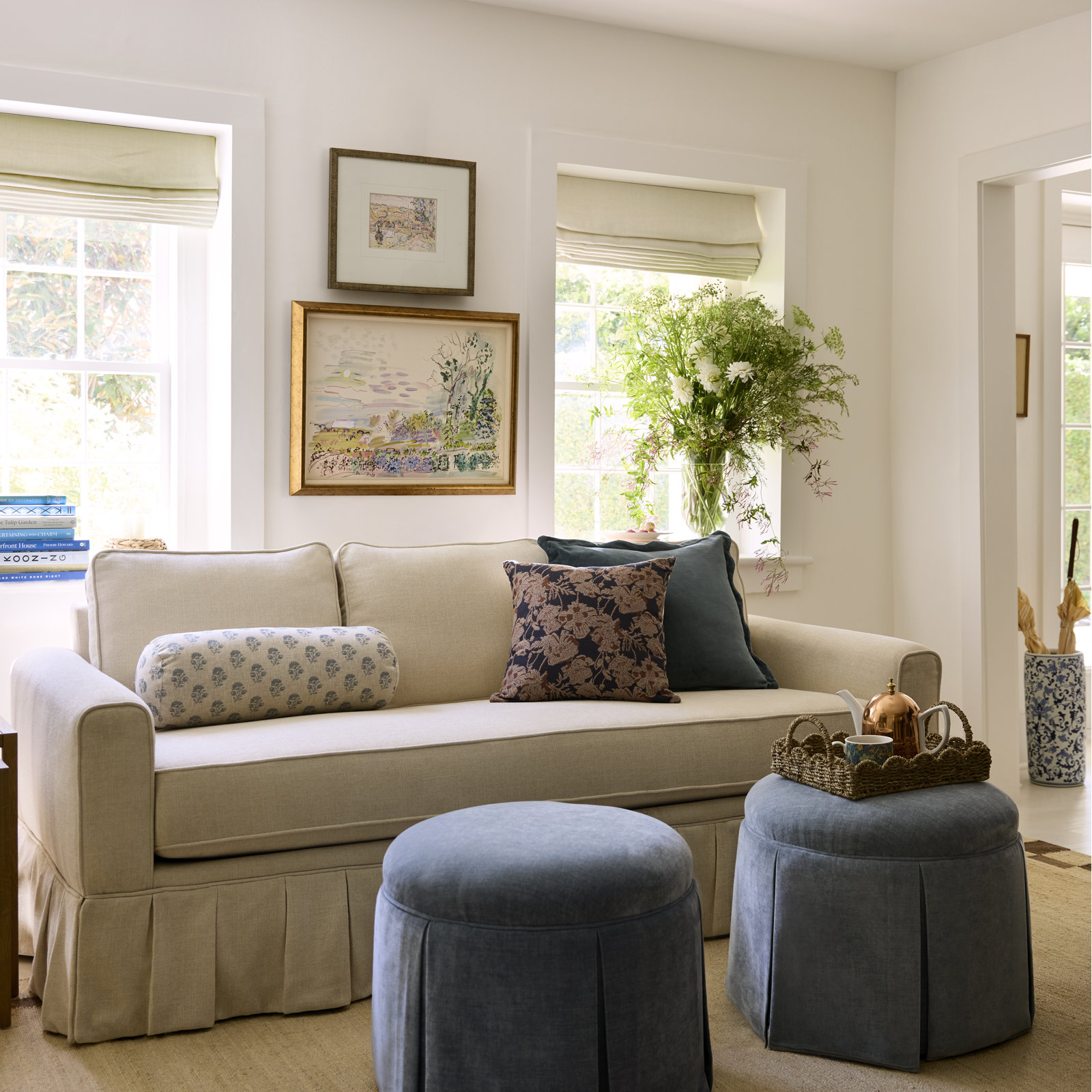 22" Round Ottoman, Blue