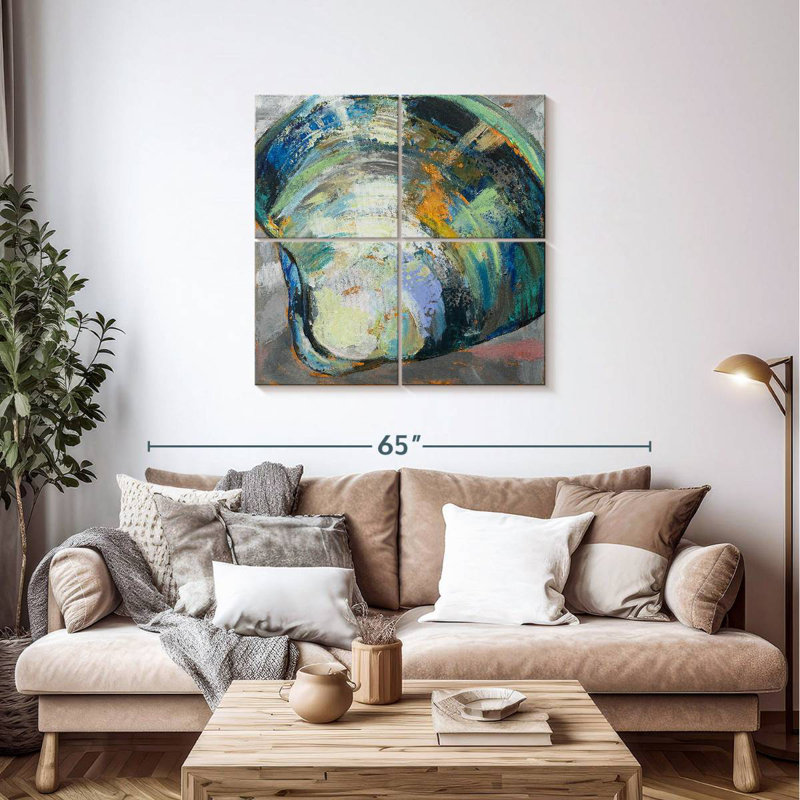 Aletra Clamshell Two, 38" H x 38" W