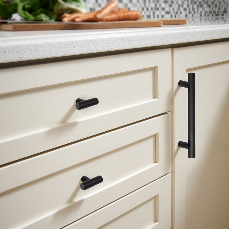 Poignée de meuble-lavabo solide noire matte de 3-3 / 4 po (96 mm)