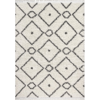 Howardville Shag Plush Tassel Moroccan Diamond Cream/Gray Rug