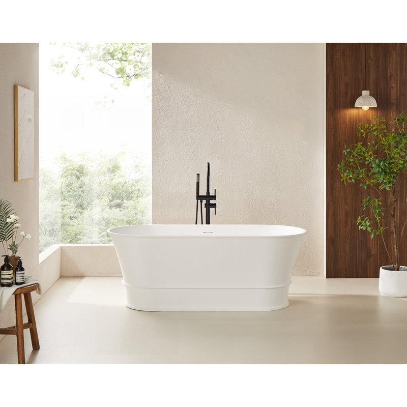 Baignoire autoportante en résine de 67 po. X 31,5 po., Blanc mat