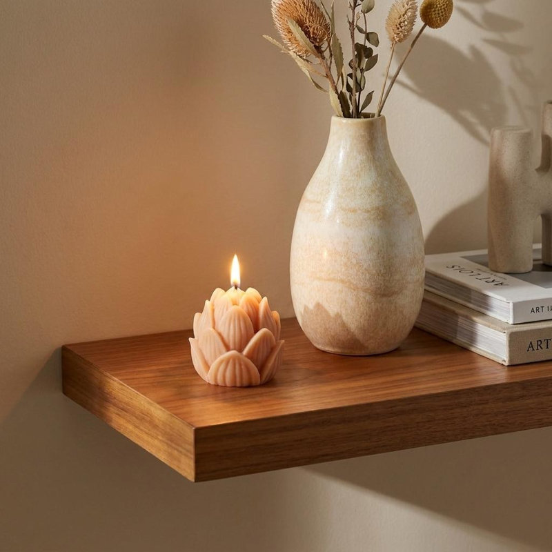 Bougie florale dimensionnelle 2 po Himalayan