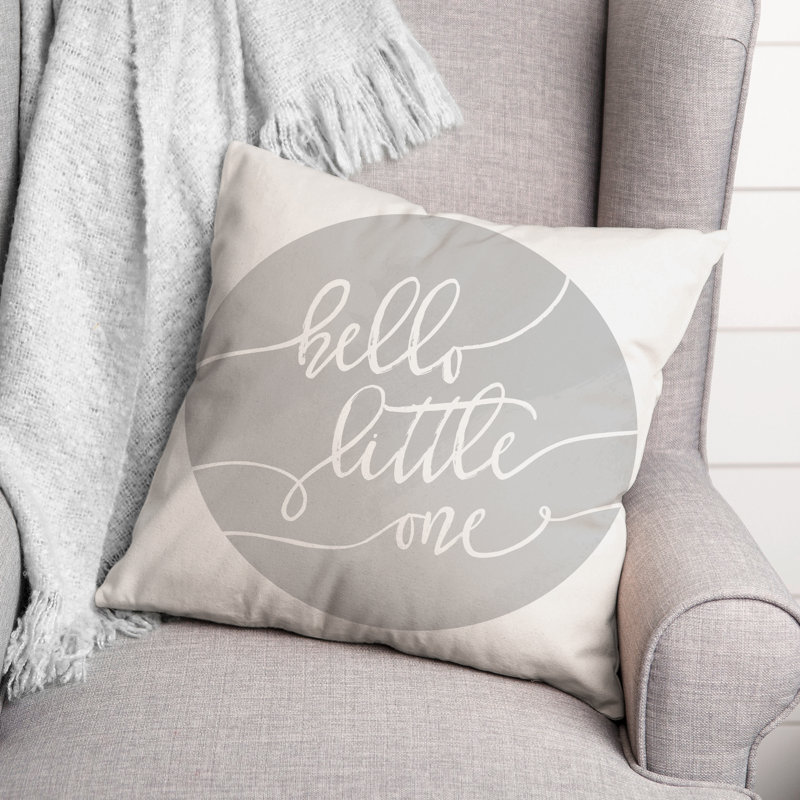  Coussin Hello Little One, 20 po x 20 po