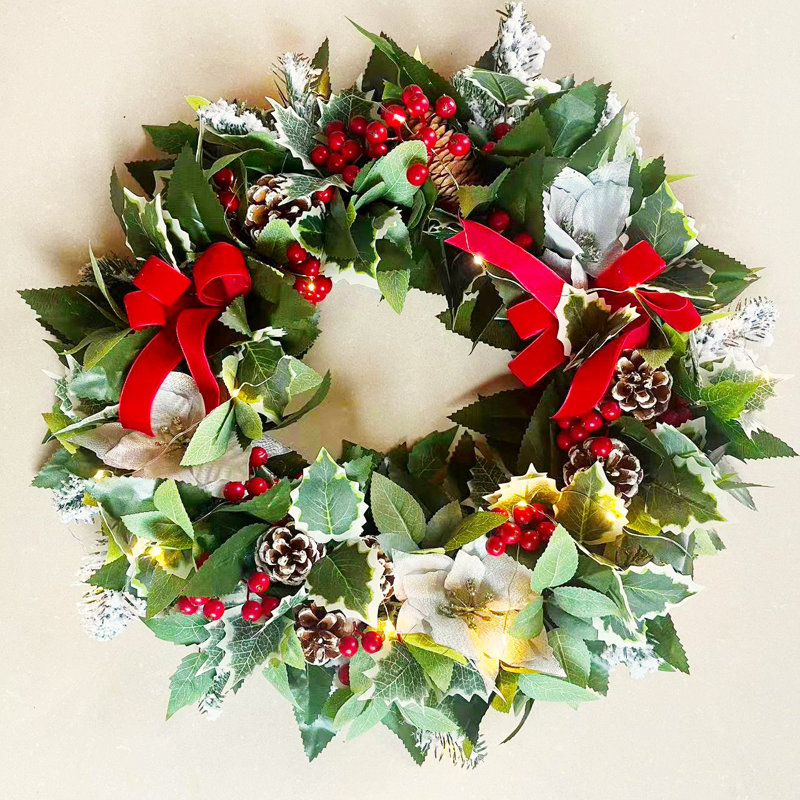Jasmary Faux 24'' Wreath