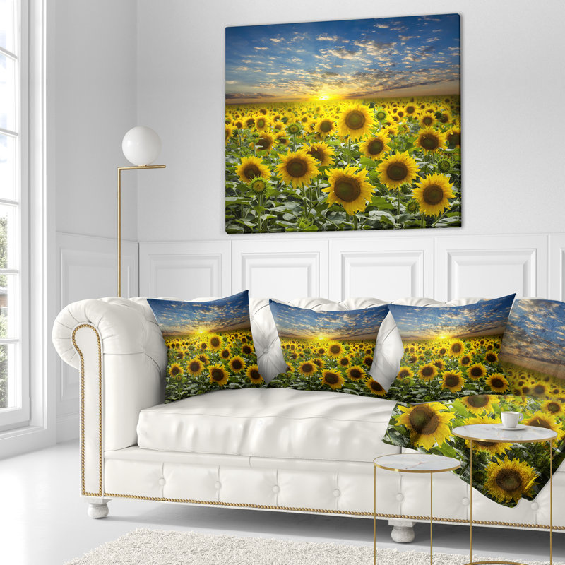 Coussin floral sur le terrain de fleurs, 16 po x 1 po, Coussin décoratif