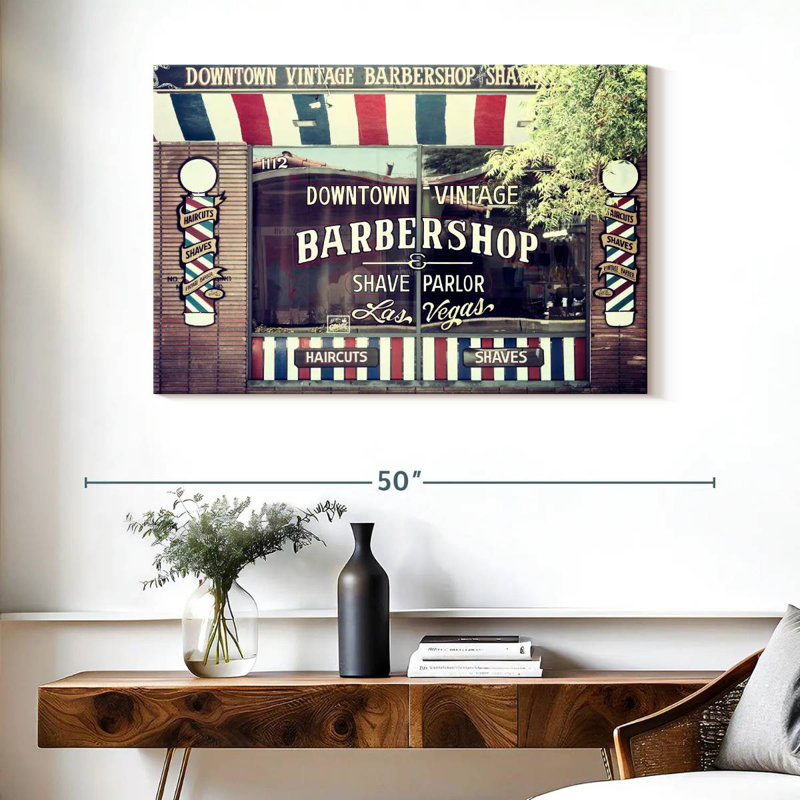 Salon de coiffure Lilie American West Vegas, H 26 po x l 39 po