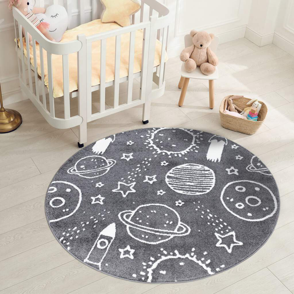 Kinderteppich Anime 912 Grau Weltall Planet Rakete Kinderzimmer Kurzflor Freels