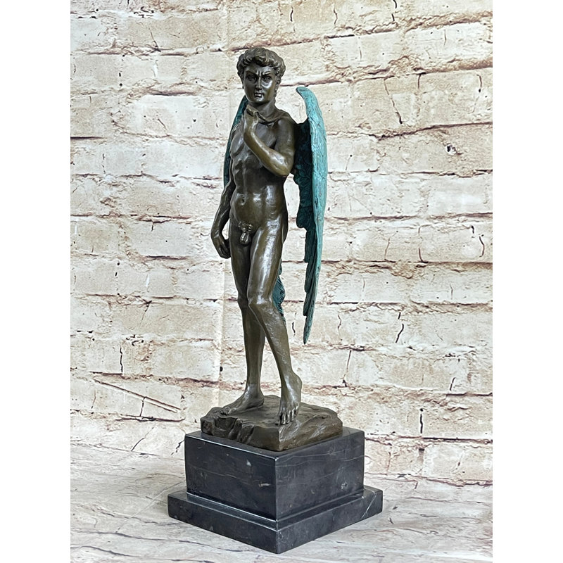 Figurines et sculptures