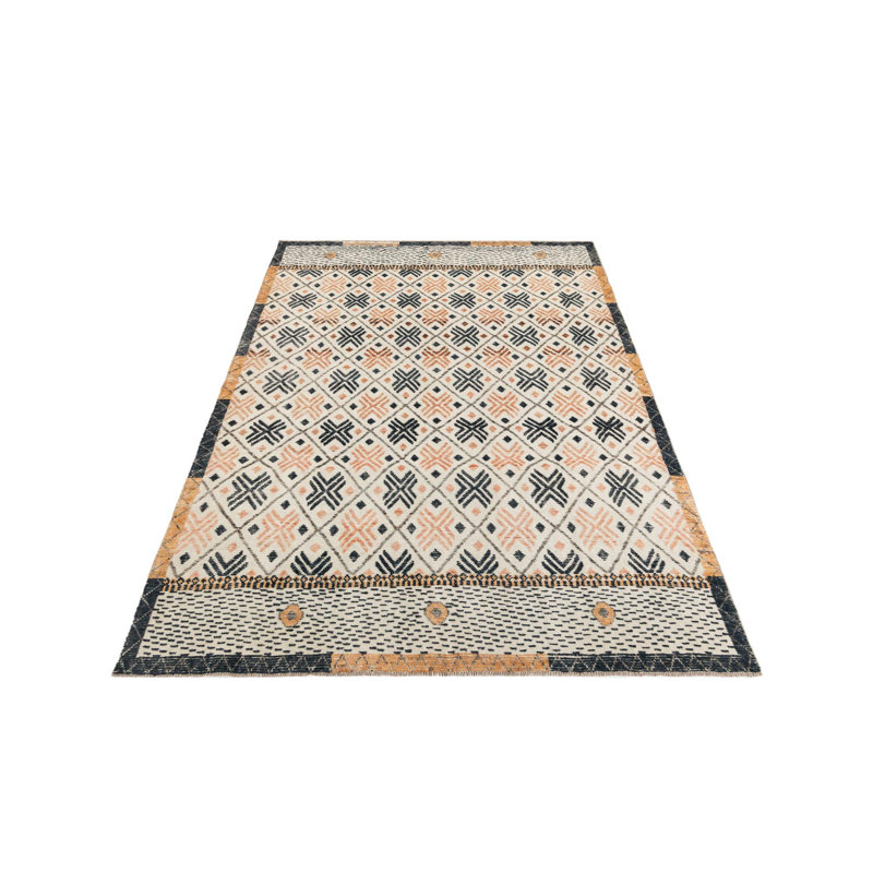 Tapis ivoire Kalmanovitz
