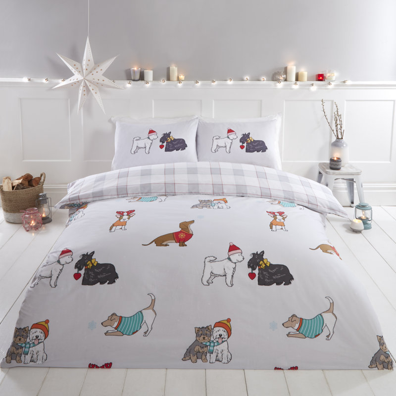 Paw Pals Doggy Festive Duvet Cover Set, Kingsize Duvet Cover + 2 Standard Pillowcases
