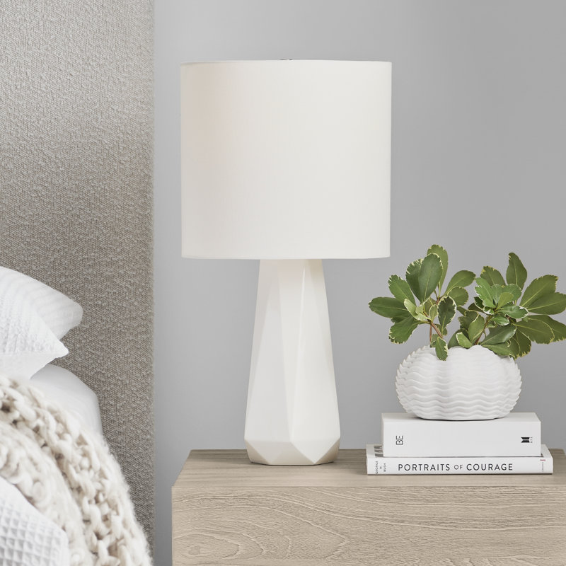 Lampe de table moyenne 1 lumière Moresby, Blanc brillant