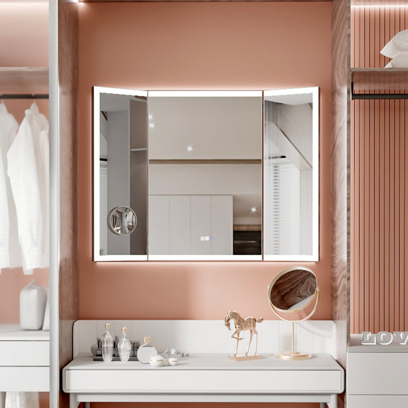  Miroir de maquillage à DEL pliable 48 po x H 36 po à trois volets lumineux avec éclairage à l'avant et à l'arrière avec deux bandes lumineuses et une loupe magnétique 5x