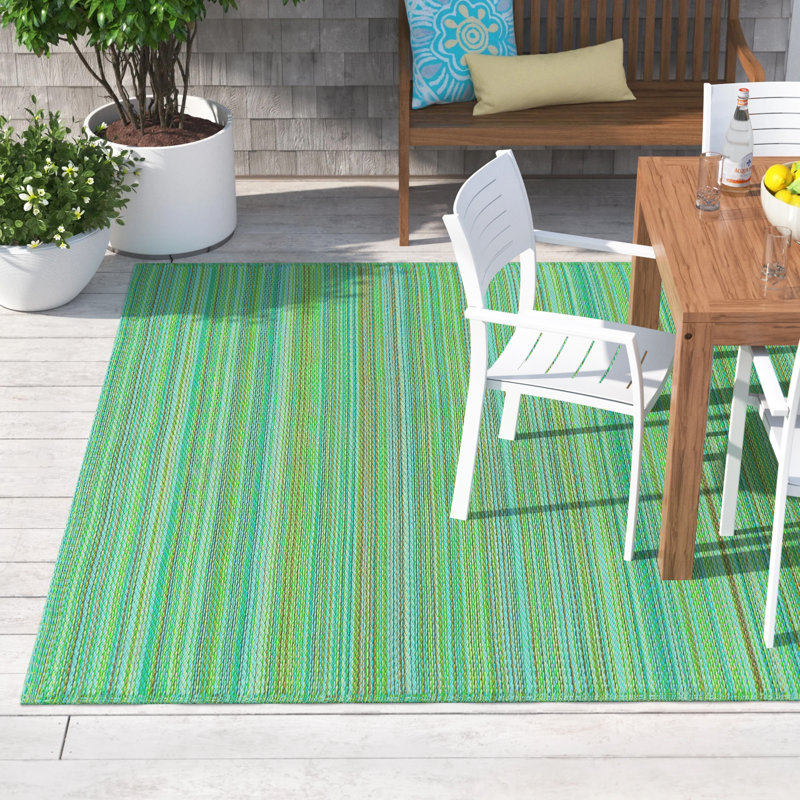 Tapis rayé vert intérieur / extérieur Willfried, Rectangle 8 pi 10 po x 11 pi 10 po