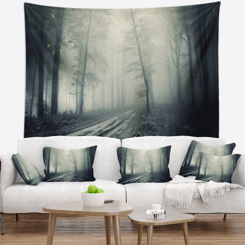 Effrayant éclairé de polyester, forêt foncée avec tapisserie à brouillard avec accessoires de suspension inclus