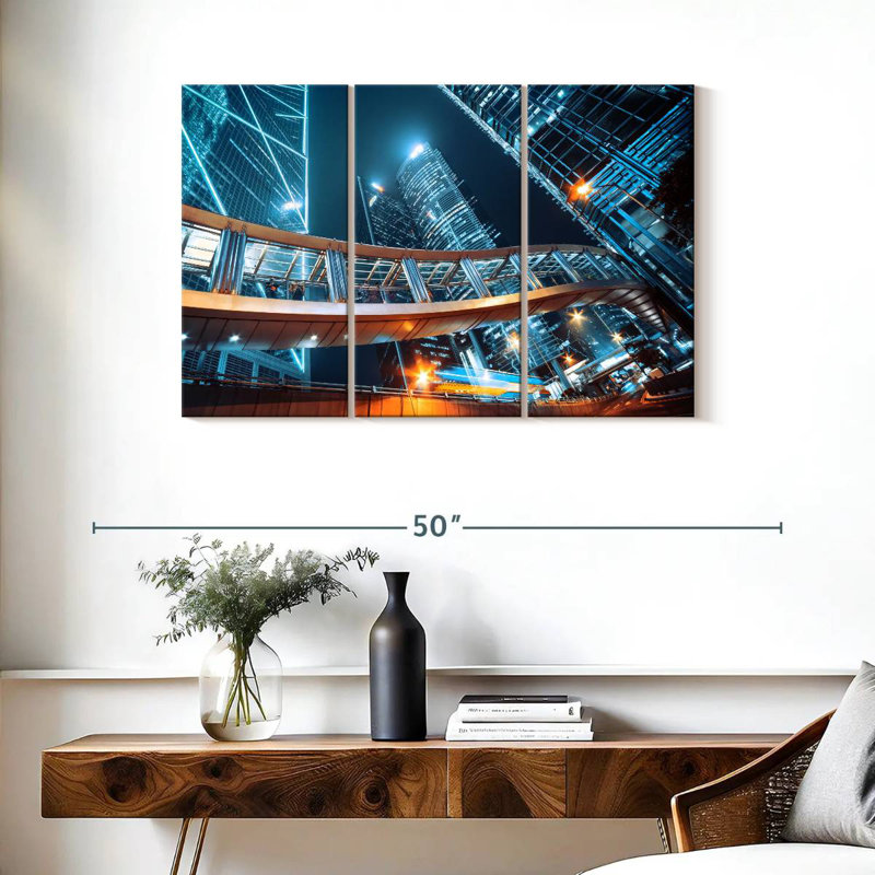 Hong Kong Footbridge, 24" H x 38" W