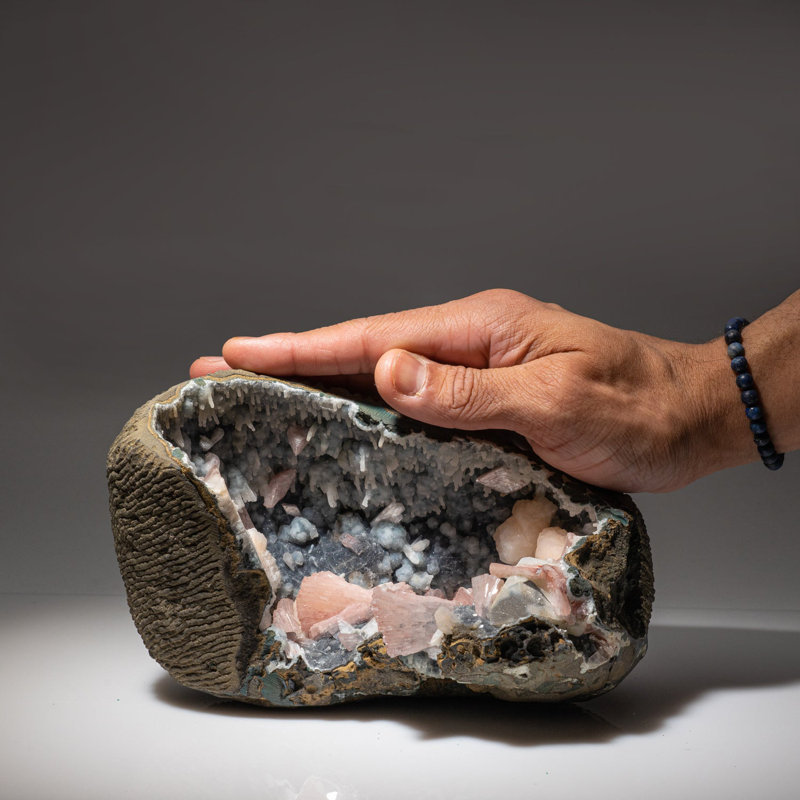 Heulandite On Chalcedony With Stilbite From Sawda, Maharashtra, India