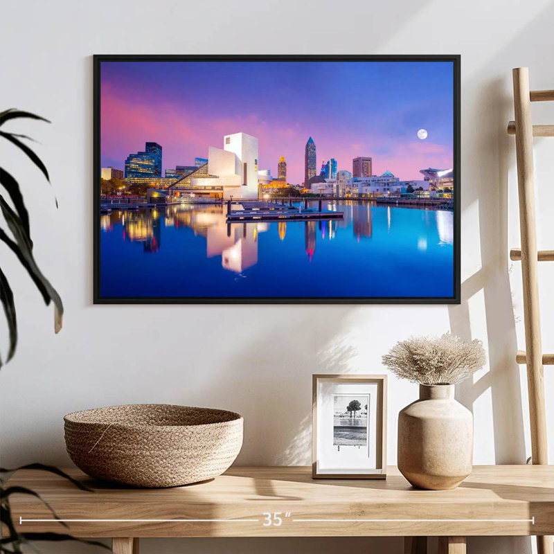 Horizon du centre-ville de Cleveland, 25 po x 17 po, Cadre flottant noir