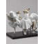 Figurine de ballet dans les coulisses