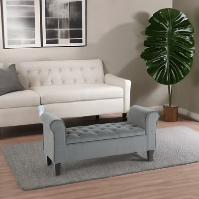Oliur Upholstered Ottoman