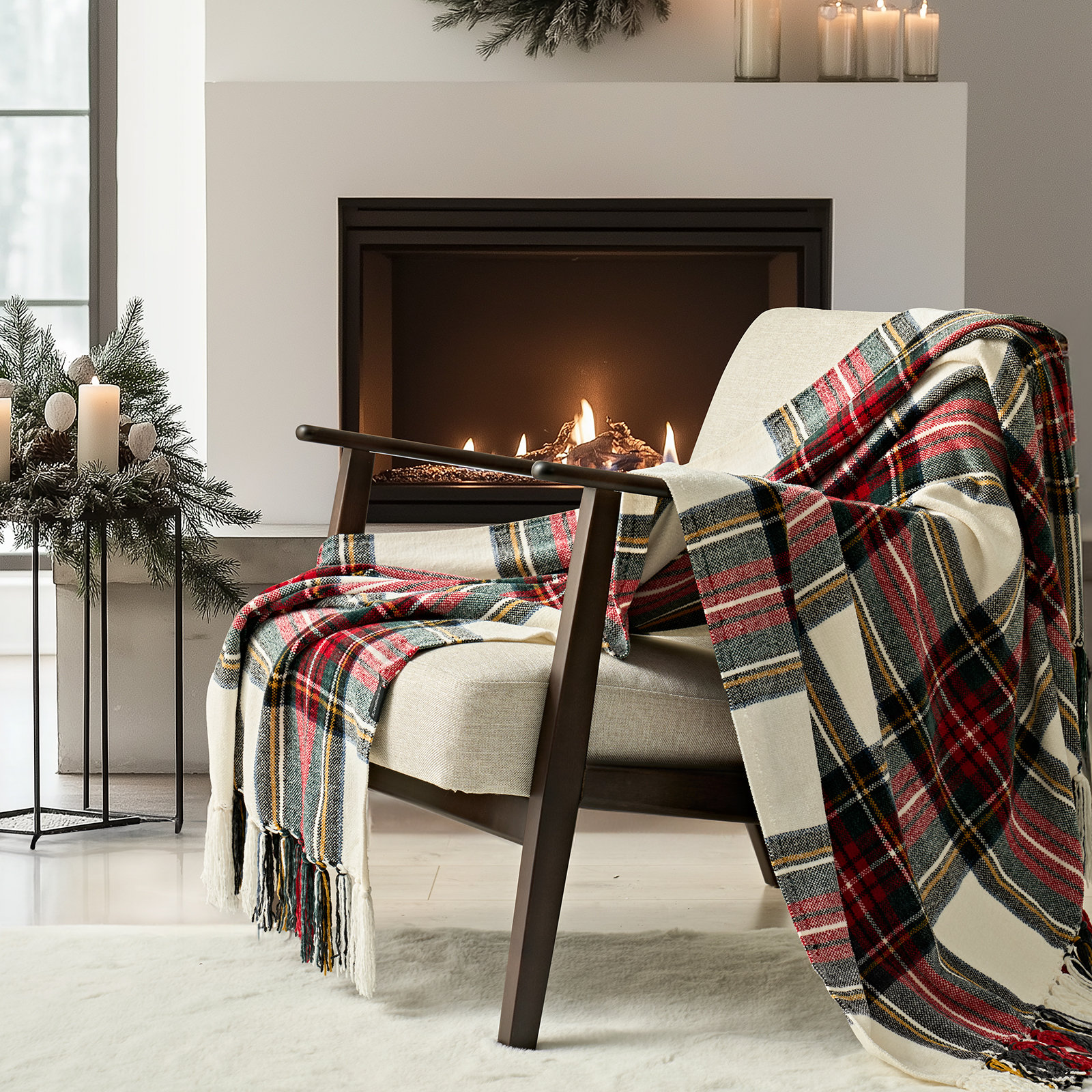 Soft Chenille Throw Blanket, 60" L x 50" W, Christmas Plaid