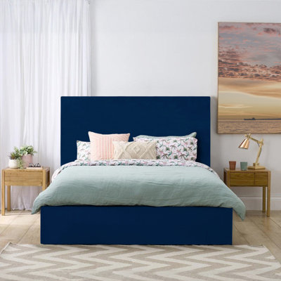 Layth Upholstered Bed