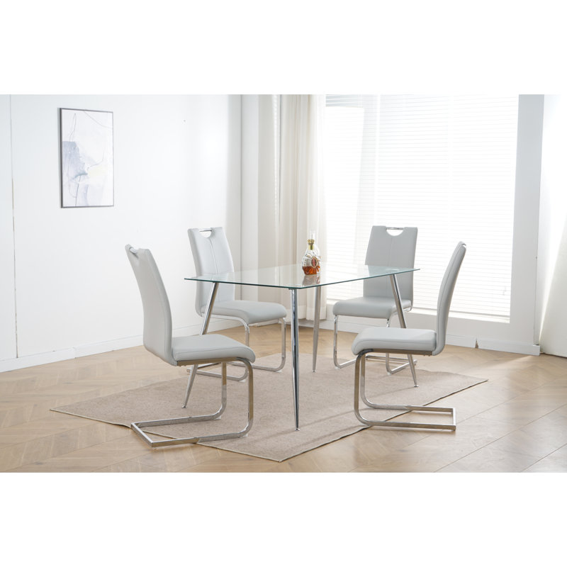 Chaise d'appoint rembourrée Katriana
