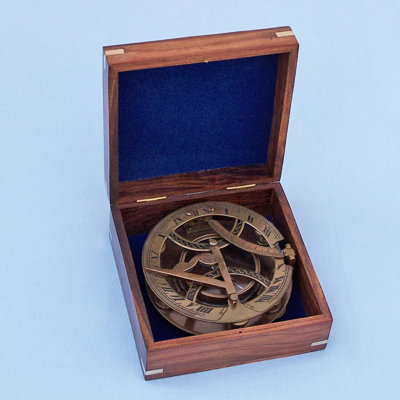 Aurore Entertainment Figurines & Sculptures